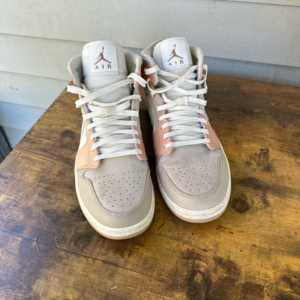 Jordan 1 Limited Milan colorway
